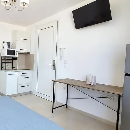 Crete House * Gazi